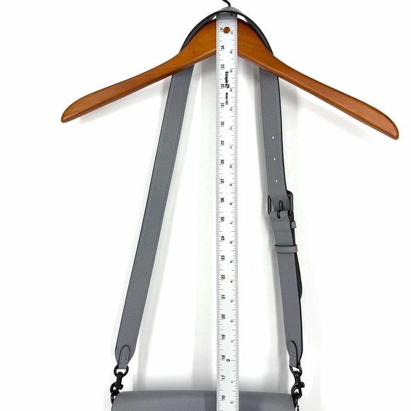 ✨Coach Tabby Pebbled Gray Granite Colorblock Shoulder Crossbody Bag Excellent - Picture 13 of 16